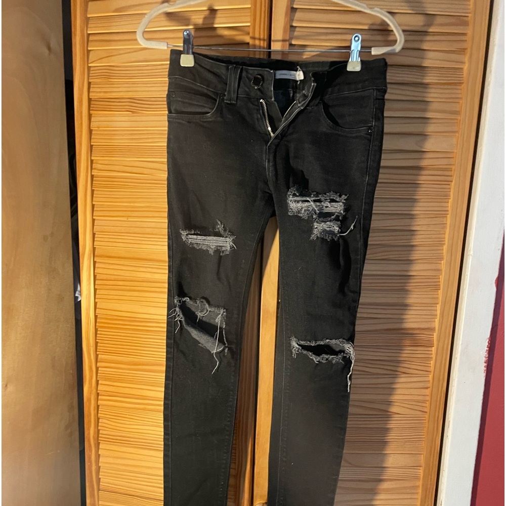 Silence and Noise Black Jeans with fringed holes in front Size 26
